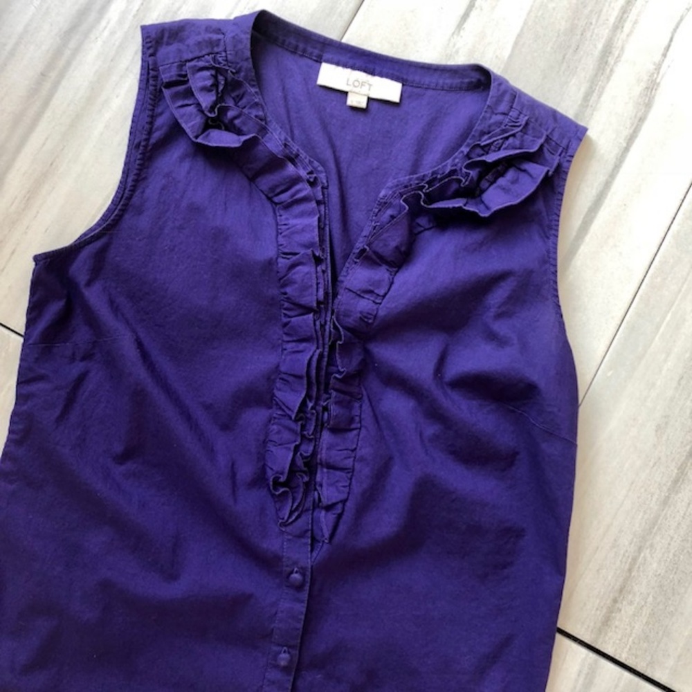 🌺Pretty Purple Ruffle Blouse - Picture 2 of 4
